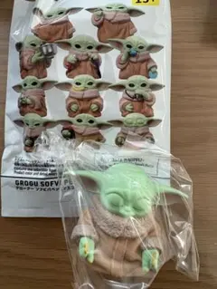 スターウォーズ マンダロリアン　グローグー　ソフビパペットマスコット　フィギュア