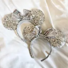 ディズニー　カチューシャ　スパンコール　シルバー　2つ　♡