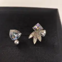 花形クリスタルピアスセット
