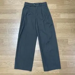 GU ヘリンボーンタックワイドパンツ