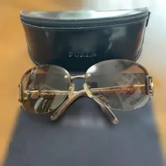 FURLA サングラス ブラウン系のサムネイル