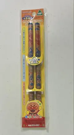 新品　サンスター　アンパンマン　さんかく軸　おけいこ鉛筆2.3.4歳　4Bのサムネイル