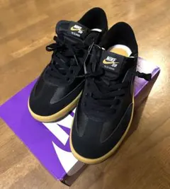 NIKE SB FC CLASSIC 27.5センチ（新品未使用）のサムネイル