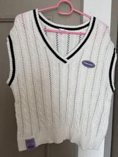 PINKHUNT ニットベスト ホワイト Mサイズ