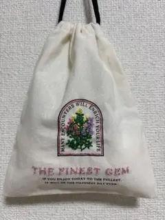 ＊ハンドメイド＊お花の刺繍入り巾着ポーチ＊ホワイト＊送料無料☆