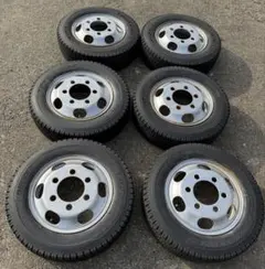 ✨TOYO TIRES 175/75R15 103/101N・LT2020年製造のサムネイル