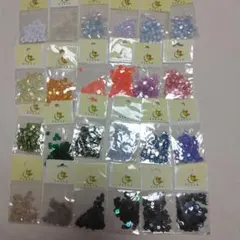 TILIA 　多色四角スパングル 24色セット