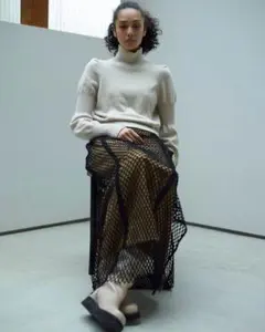 アカネウツノミヤ　タイトスカート　36のサムネイル