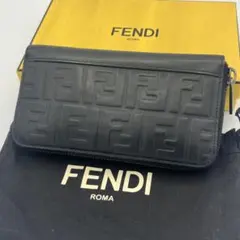 美品 FENDI フェンディ 長財布 ズッカ柄 ブラック 黒色 ロングウォレット