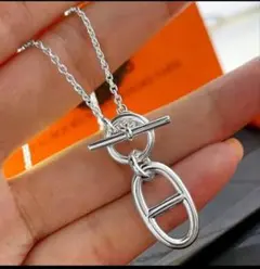新品未使用 シルバーカラー ネックレス