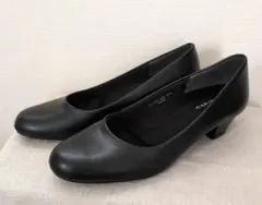 ブラックパンプスラウンドトゥ 低ヒール 合成皮革23.5cm