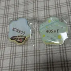 SEVENTEEN セブチ ウォヌ ホシ アクリルバッジ