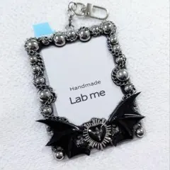 Item thumbnail for item 09cf4150-afc0-440d-84f0-70f05166e7a6