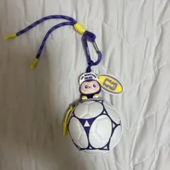 POP MART LABUBU ラブブ　サッカーボール型ポーチ ストラップ