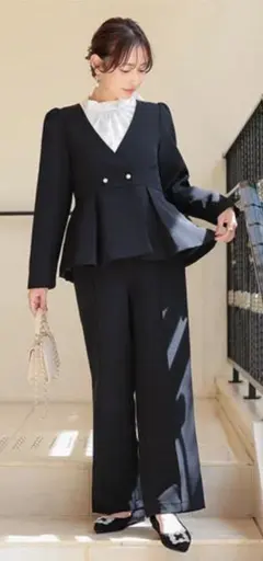 ペプラムジャケット スーツ