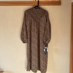 花柄 ワンピース M-Lサイズ