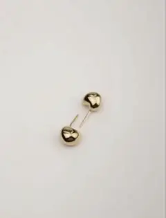 JIL SANDER ゴールド アシンメトリー ピアス - メルカリ