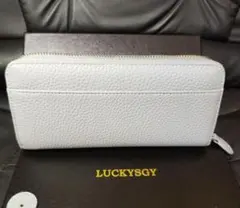 Item thumbnail for item ca49feff-7327-425c-823b-1f3550368516