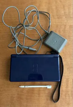 ニンテンドーDS lite 本体 充電器付き ネイビー