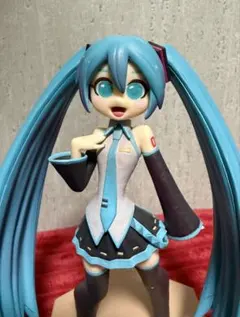 初音ミク　フィギュア　TOKYO CartoonY
