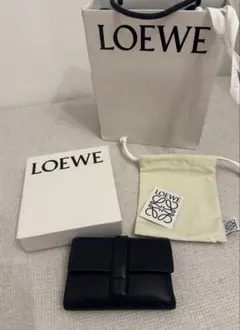 LOEWE ロエベスモールバーティカルウォレット ファ スナー折財布 黒 美品