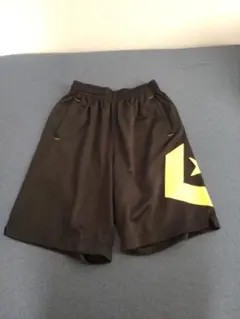 バスケットボールパンツ 黒/黄 ロゴ入り