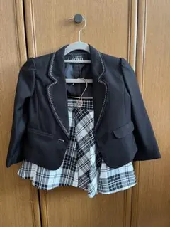 XOXO ブラック ショートブレザー チェック柄付き