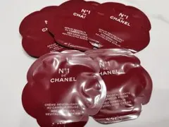 CHANEL N°1 ドゥ シャネル サンプルセットのサムネイル