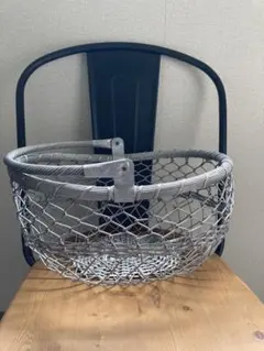 アルミ？編み込みバスケット　カゴ　ガーデニング雑貨