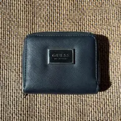 guess財布二つ折りのサムネイル