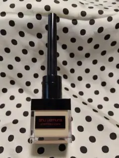 shu uemura アンリミテッドケア フェイス カリグラフィー 5 フェアーのサムネイル