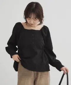 mystic エンボスパフ 長袖ブラウスのサムネイル