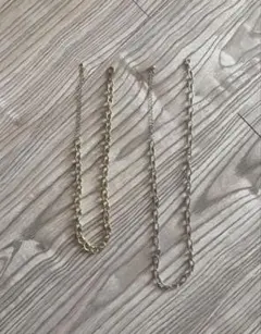 ゴールドとシルバーのネックレスチェーンセット