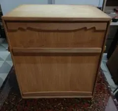 Antique wooden storage box/shelf, 52cm wide x 38cm deep x 58cm high, suitable for Japanese-style rooms.