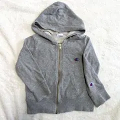 Champion　スウェットパーカー　110　グレー チャンピオン　Cロゴ