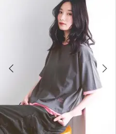 レイヤーライクTシャツ 半袖 チャコール×ピンク