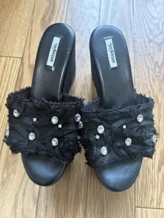 ビジュー付きサンダル♡のサムネイル