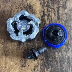 【新品】ベイブレードX ホエールウェーブ9-60Q に8