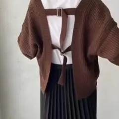 k.growsth 背中見せバックコンシャスベルト付きルーゲージニットボレロ