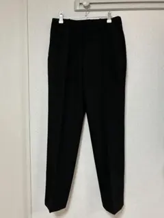 【美品】UNIQLO 感動スリムパンツ