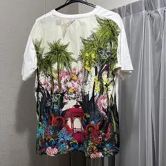 グラニフ サラアーネット コラボ バック総柄 半袖Tシャツ　Mサイズ