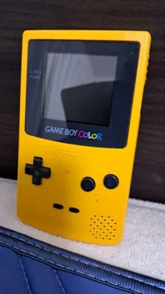 GAME BOY COLOR イエロー GQB-001 ソフト付き