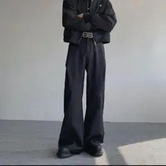変形ワイドパンツ　フレア　スラックス　ブラック