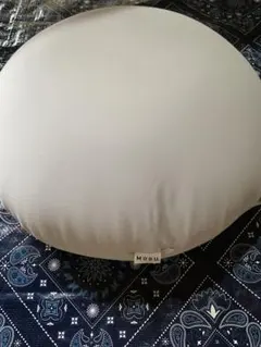 MOGU ミストグレー 円形クッション