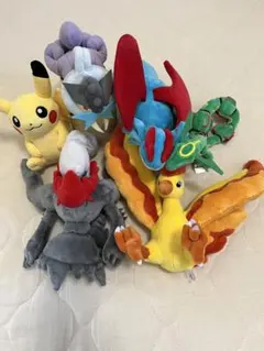 ポケモン　ぬいぐるみ　人形