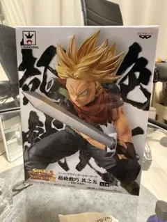 トランクス フィギュア