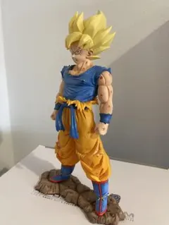 ドラゴンボール 超サイヤ人 孫悟空 クリアライズ　フィギュア　リペイント品のサムネイル