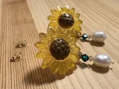 向日葵のピアス&ネックレス　レジン