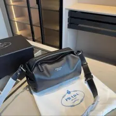 PRADA ショルダーバッグ ブラック