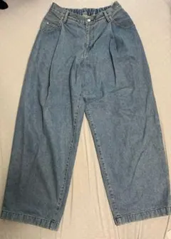 Item thumbnail for item 5781dbbe-d8d4-496b-bd65-fb4d8f820474